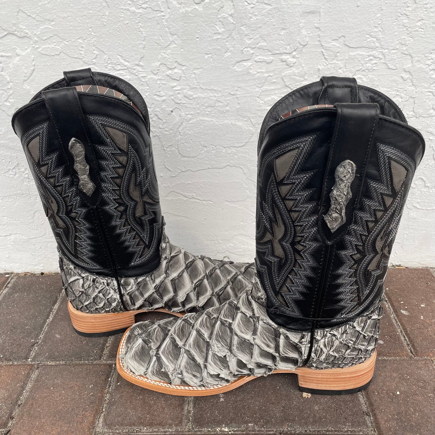 Genuine Pirarucu Wide Square Toe Boots in Ghost