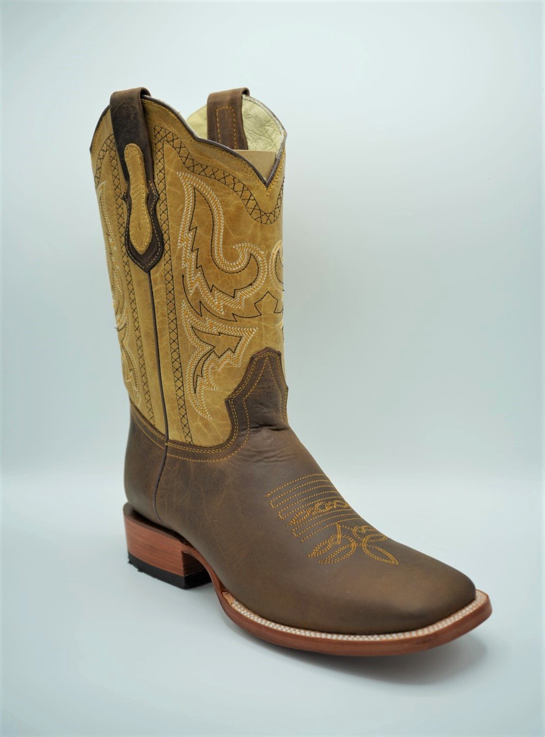 Crazy Grasso Leather Wide Square Toe Boot in Brown